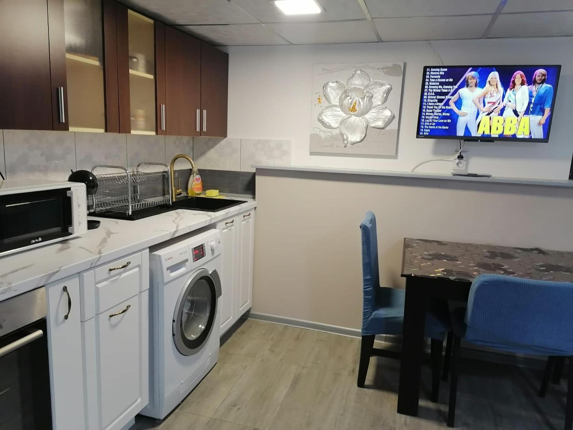 Apartamento Апартамемт 3 Места С Кухня С Дворче Vratsa Exterior foto