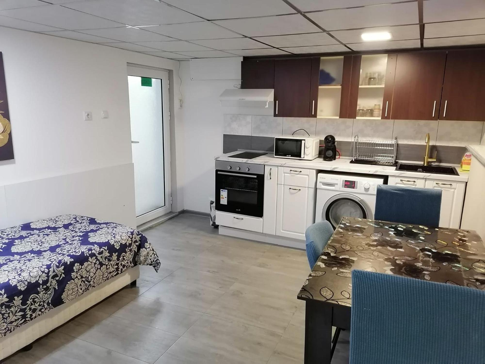 Apartamento Апартамемт 3 Места С Кухня С Дворче Vratsa Exterior foto